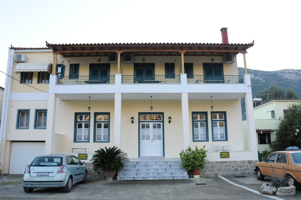 Costa-Rini Hotel Leonidio Phòng bức ảnh
