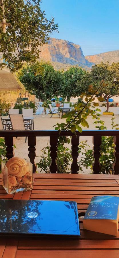 Costa-Rini Hotel Leonidio Ngoại thất bức ảnh